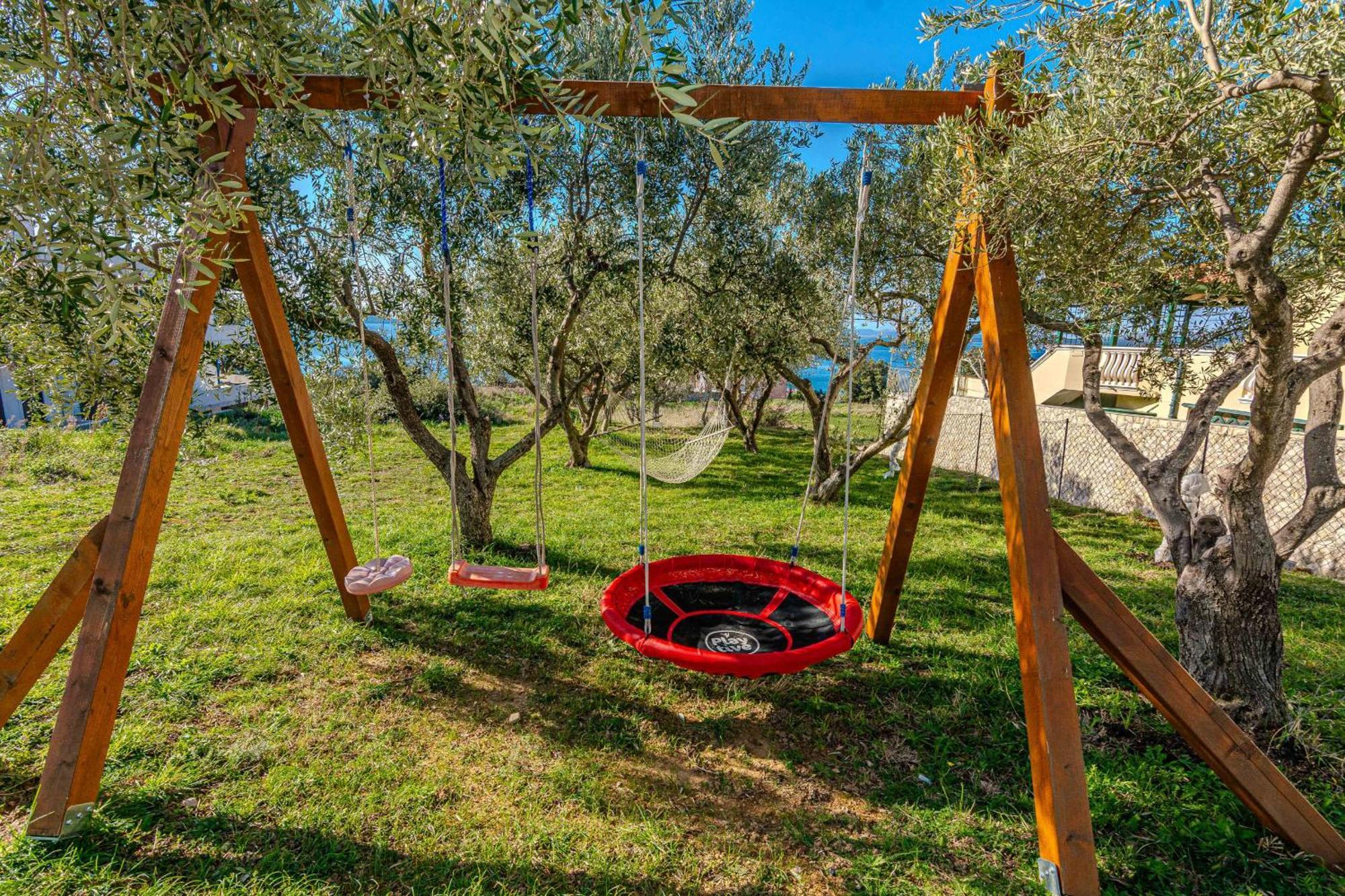Holiday Home Lucy Пакоштане Экстерьер фото